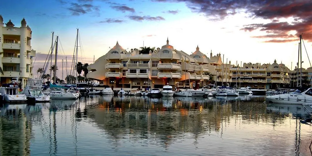 Apartamentos Seven Village Benalmadena